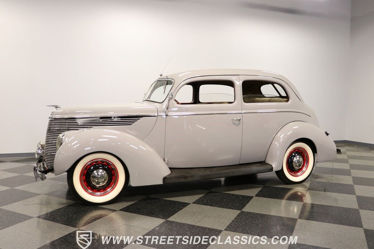 Ford-Tudor-Coupe-1938-6