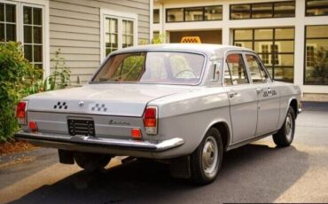 GAZ-Volga-GAZ-M24-Berline-1976-7