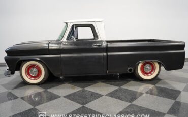 GMC-C10-Pickup-1966-2