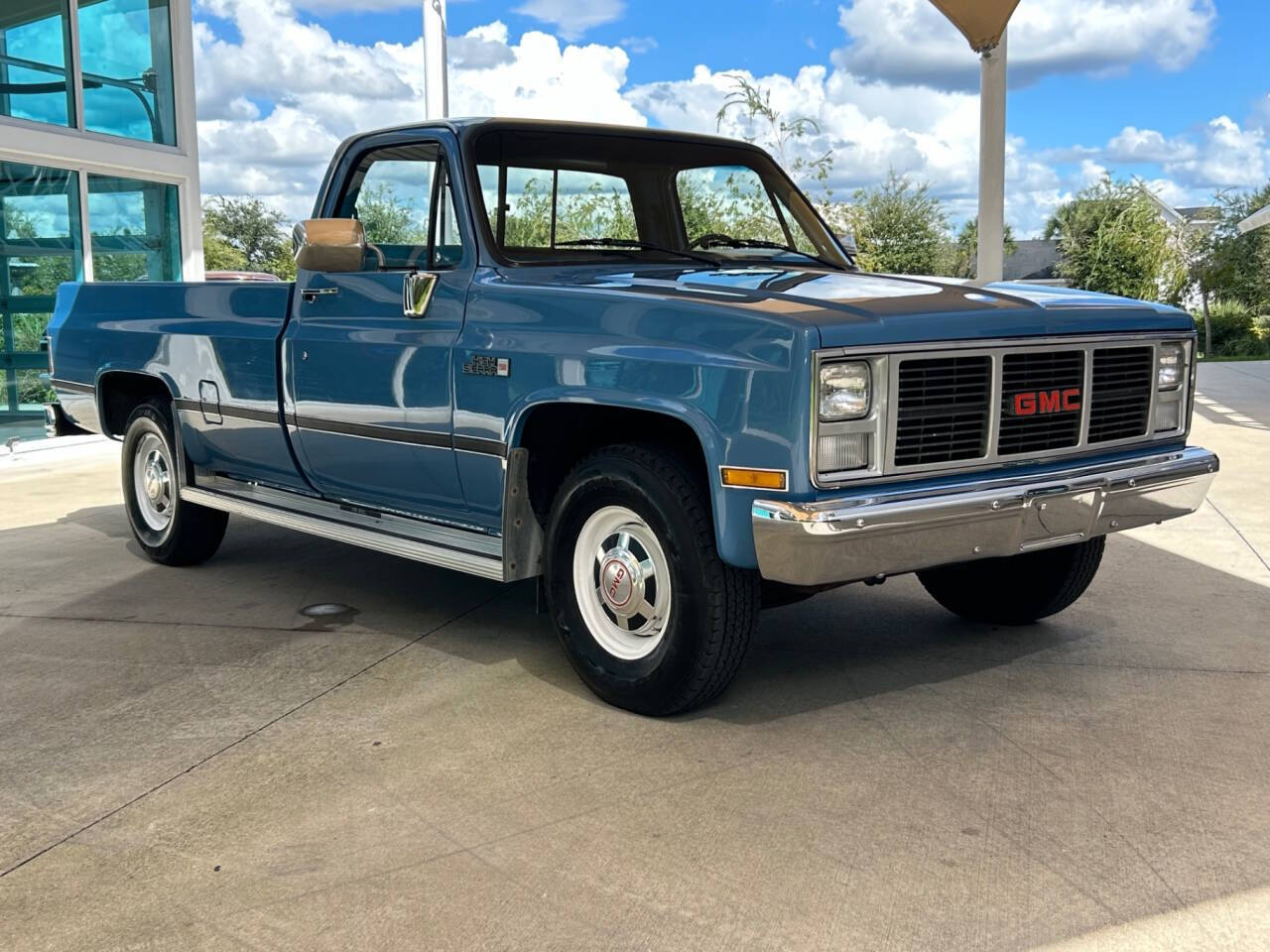 GMC-RV-2500-Series-Pickup-1987-2