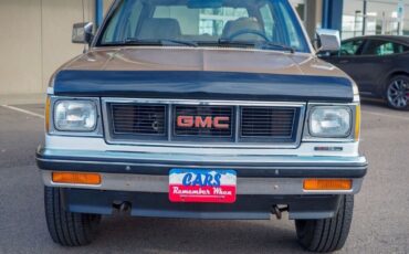 GMC-S-15-Jimmy-1986-9