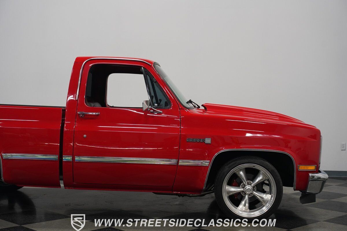 GMC-Sierra-1500-Pickup-1986-34