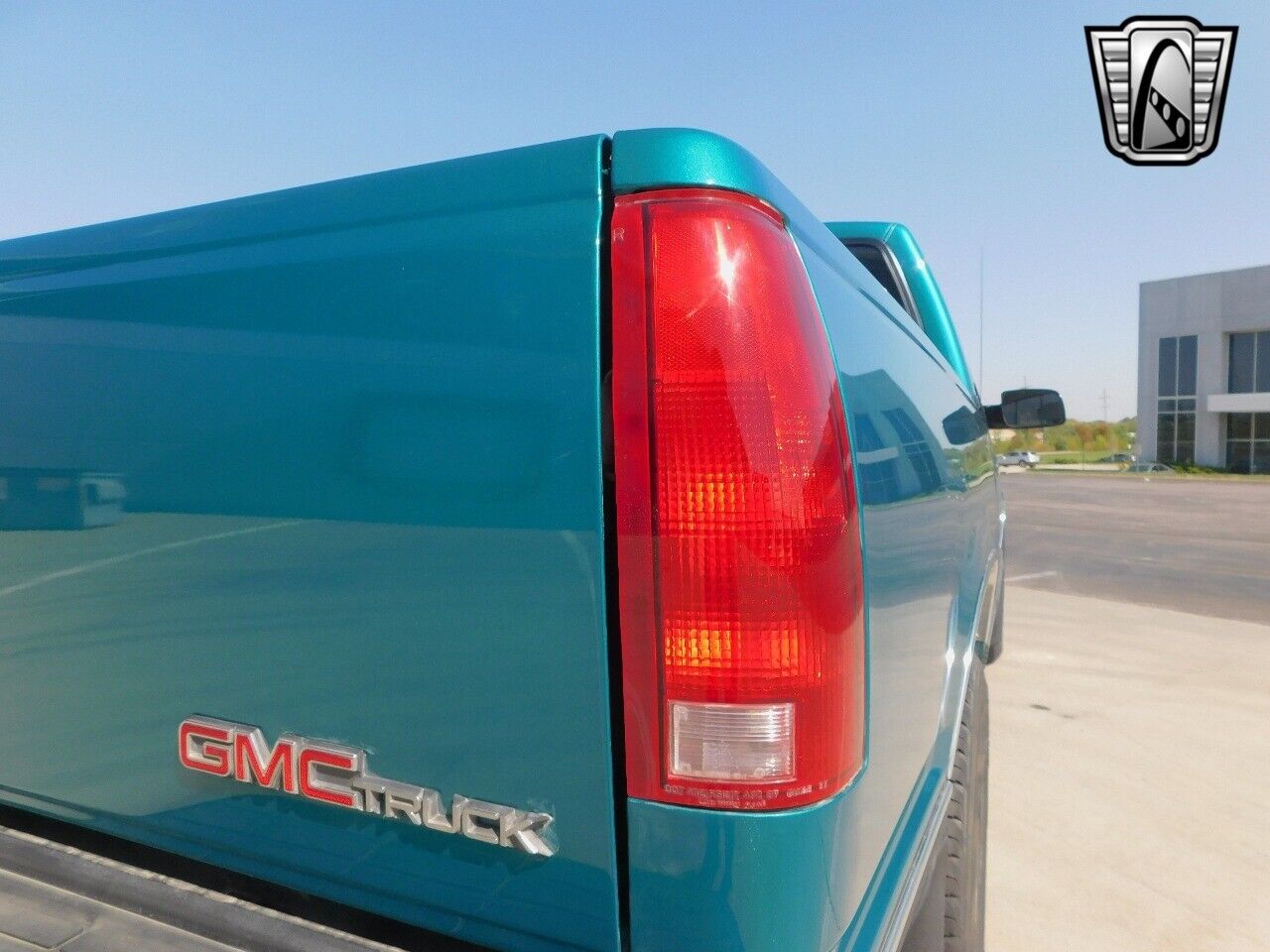 GMC-Sierra-1500-Pickup-1995-11