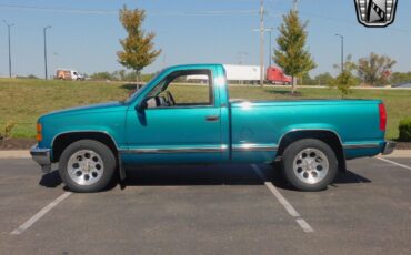 GMC-Sierra-1500-Pickup-1995-2