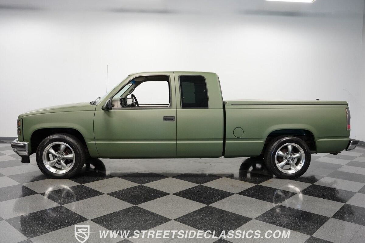 GMC-Sierra-1500-Pickup-1995-2