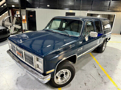 GMC-Suburban-SUV-1987-3