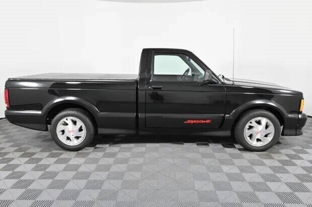 GMC-Syclone-Pickup-1991-3