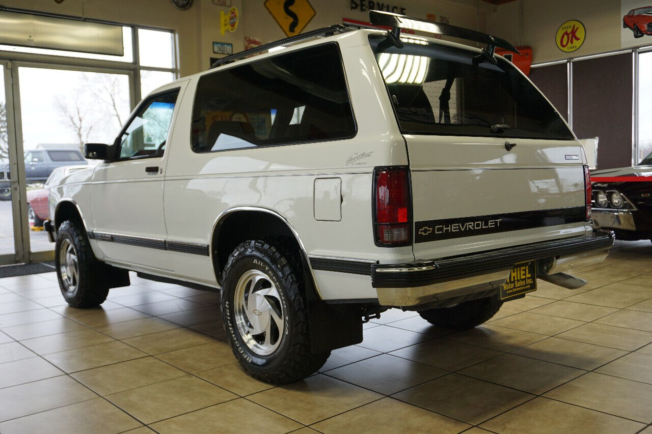 GMC-Typhoon-SUV-1992-5