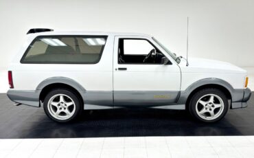 GMC-Typhoon-SUV-1993-5