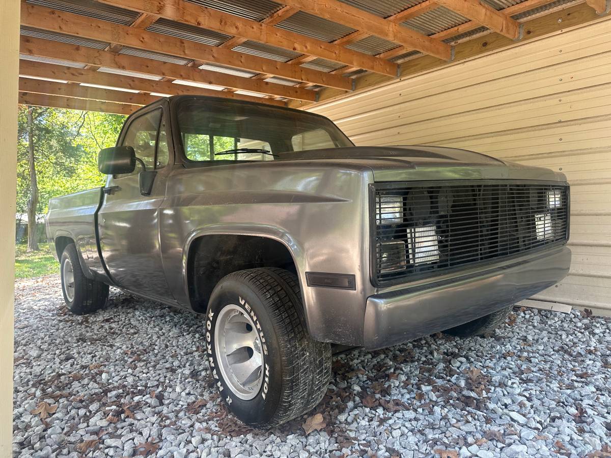 Gmc-Sierra-1500-1986-3