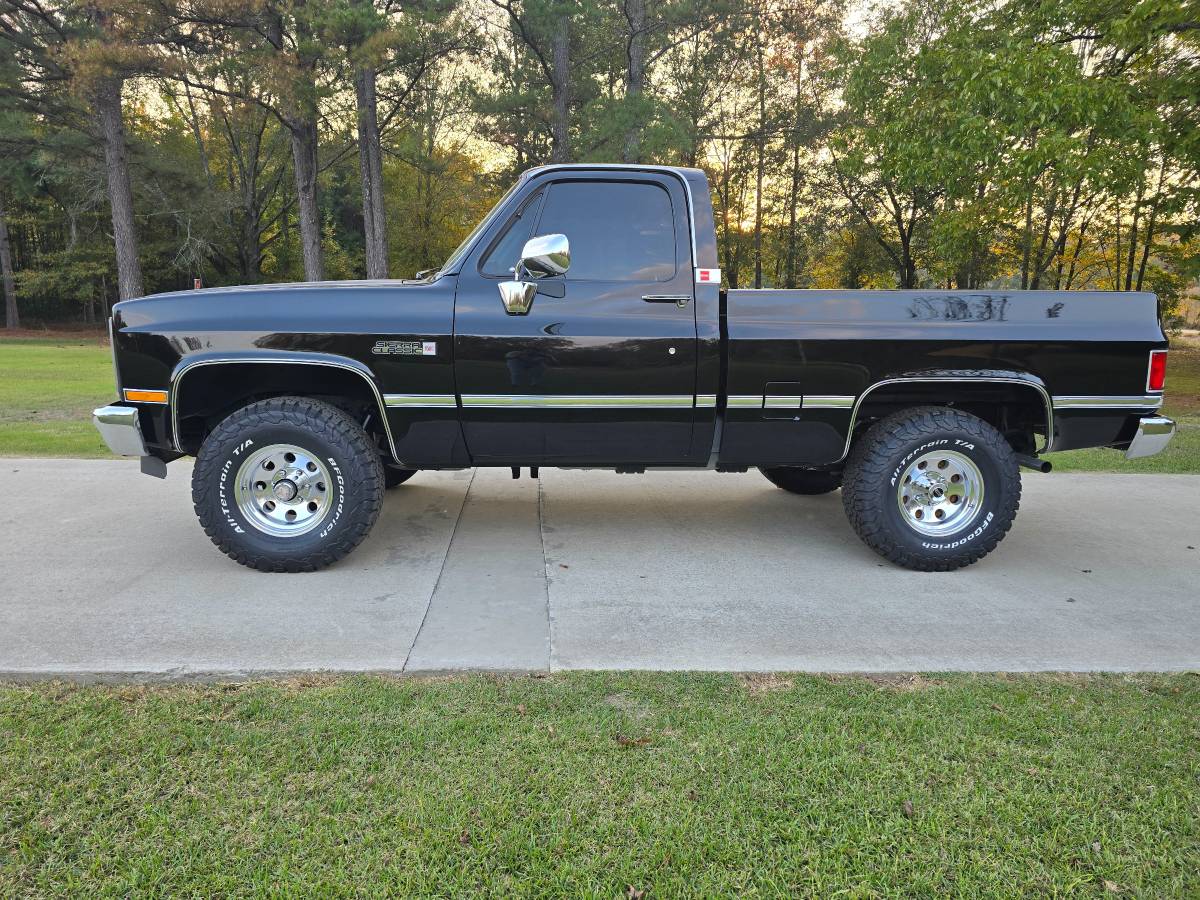 Gmc-Sierra-1500-classic-1987