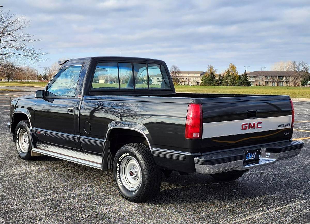 Gmc-Sierra-1988-7