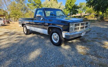 Gmc-Sierra-2500-diesel-1984-10