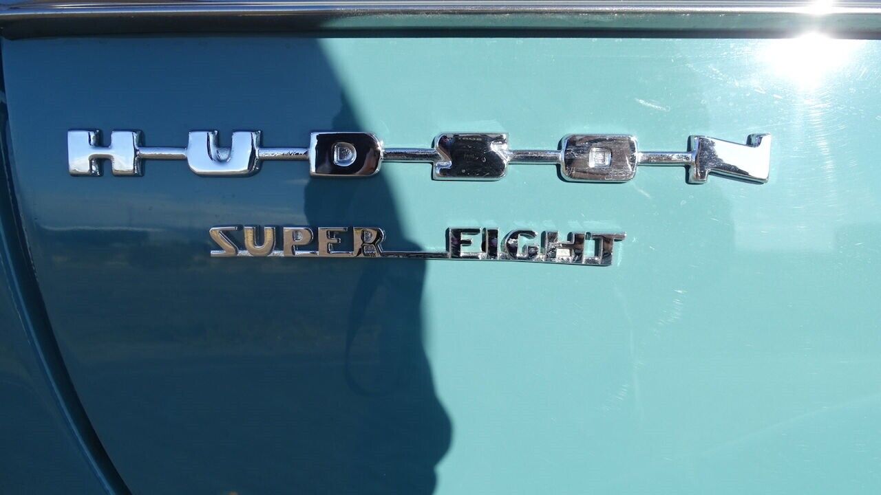 Hudson-Super-Eight-1947-6