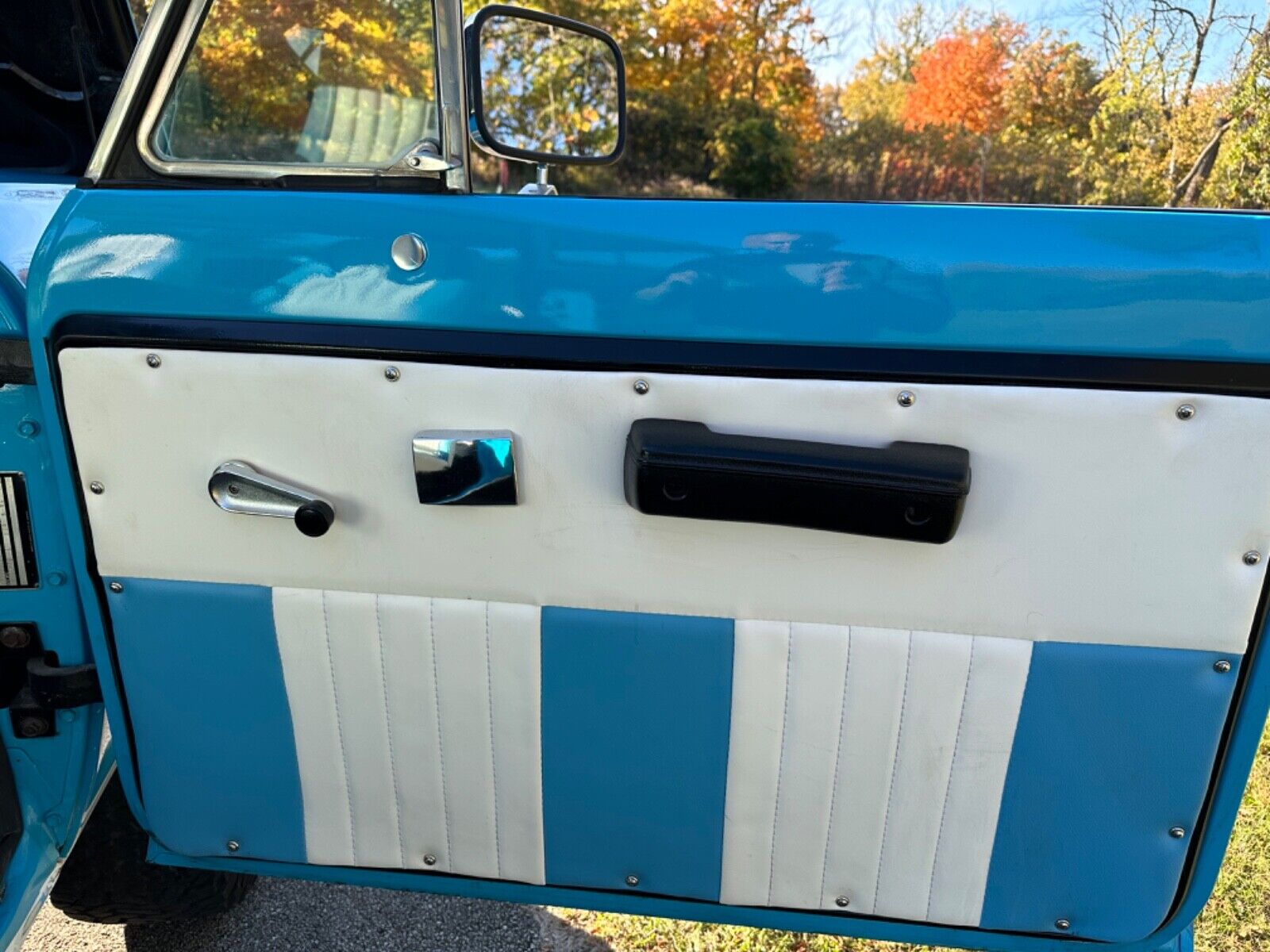 International-Harvester-Scout-1979-12