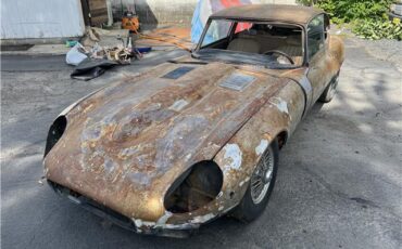 Jaguar-E-Type-1972-1