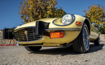 Jaguar-E-Type-1974-32