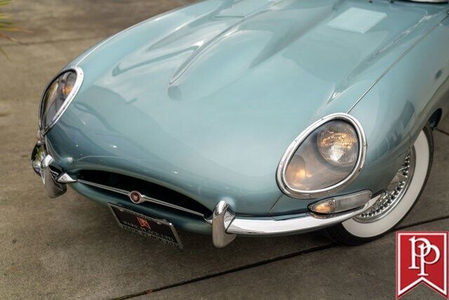 Jaguar-E-Type-Cabriolet-1964-2