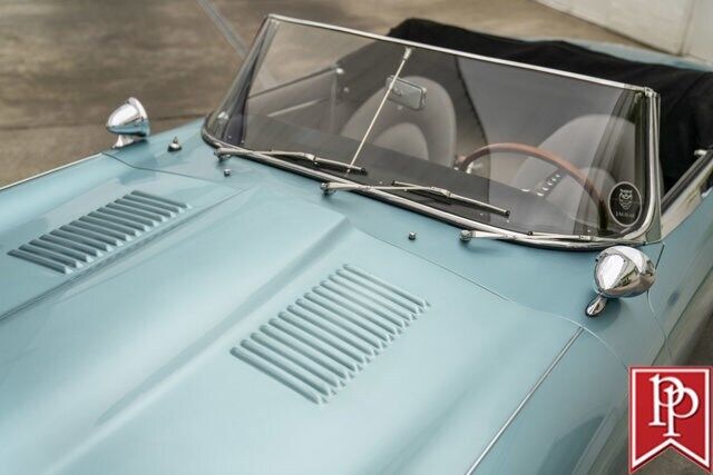 Jaguar-E-Type-Cabriolet-1964-6