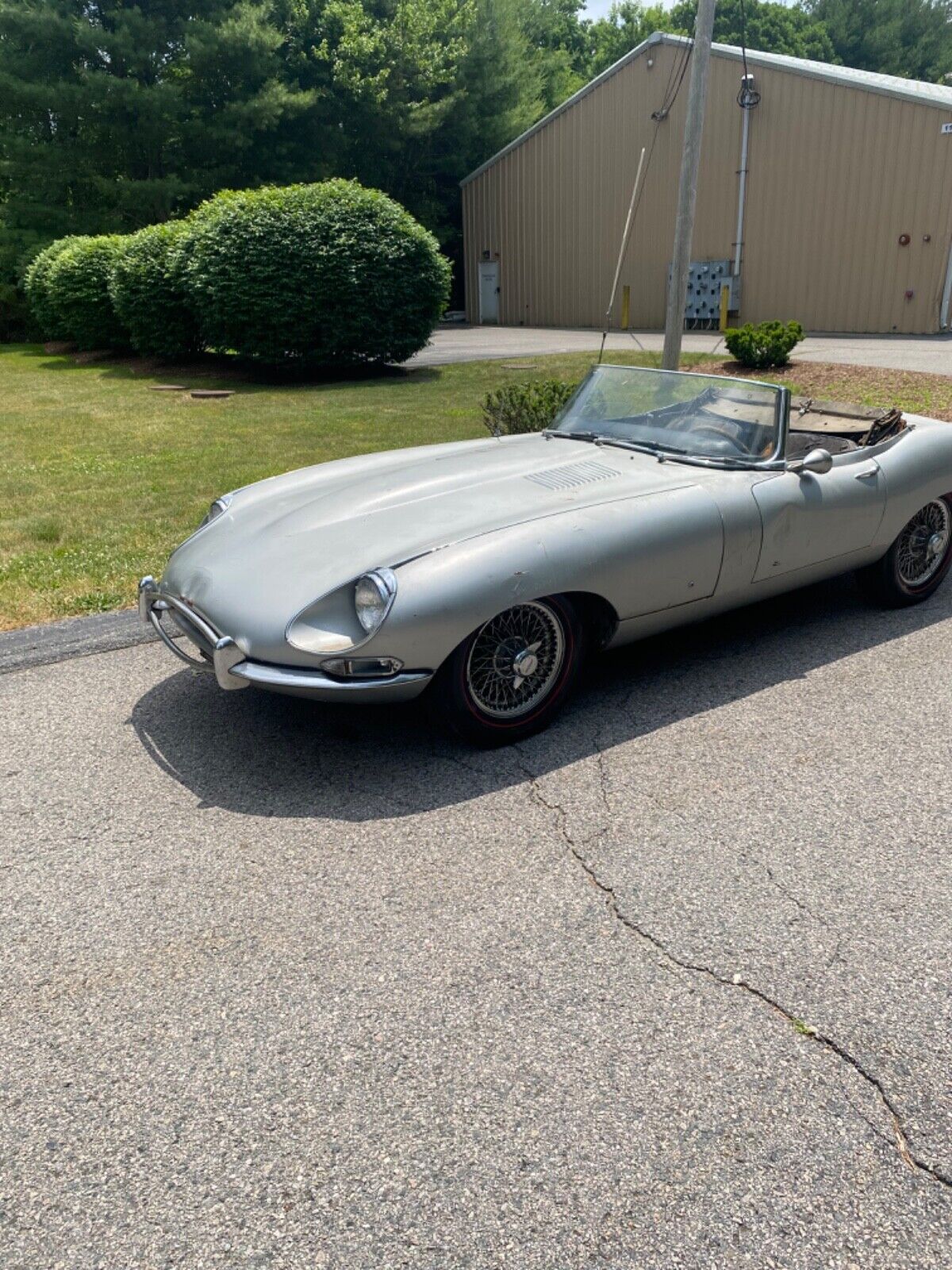 Jaguar-E-Type-Cabriolet-1967-1