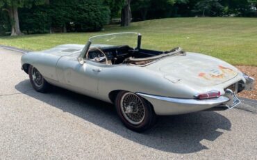 Jaguar-E-Type-Cabriolet-1967-2