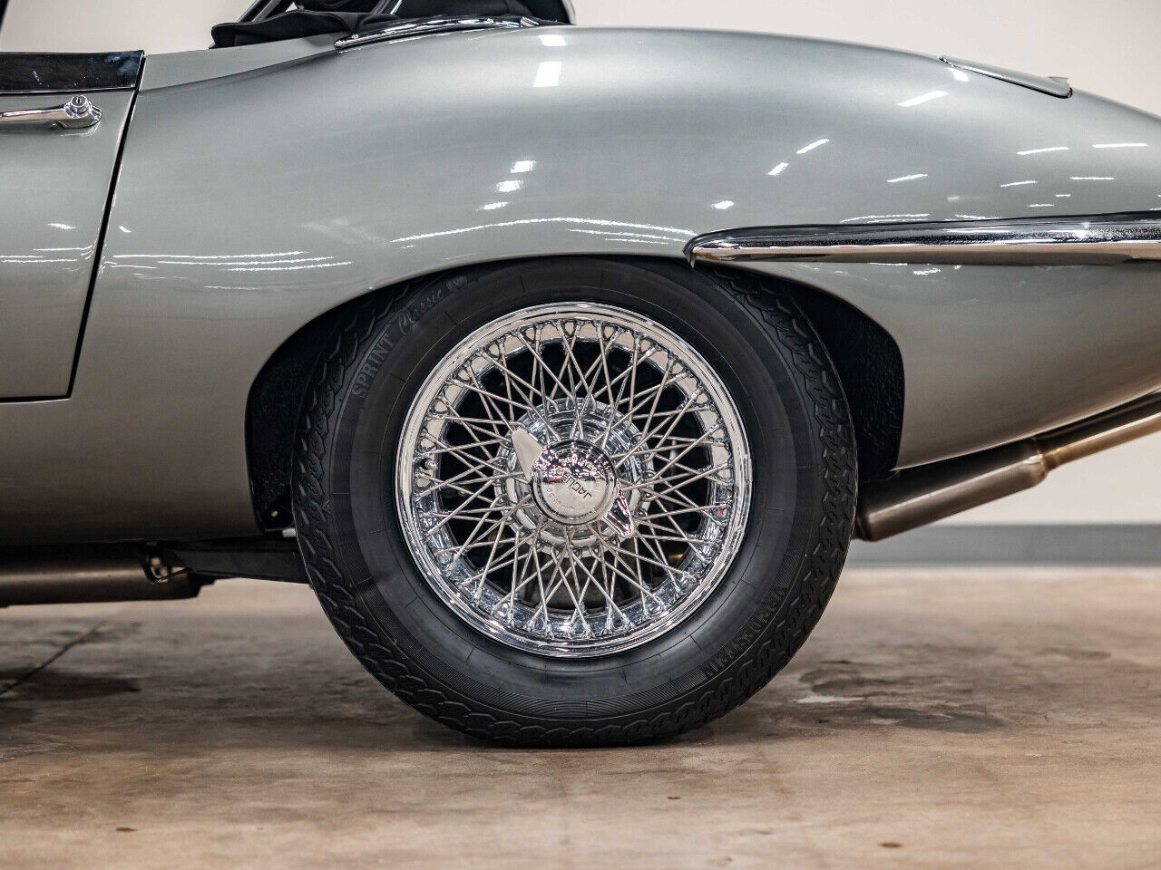 Jaguar-E-Type-Cabriolet-1967-22