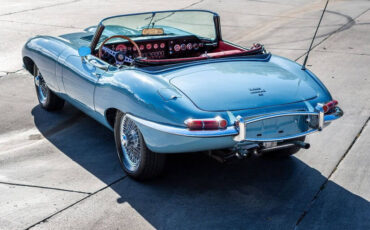 Jaguar-E-Type-Cabriolet-1968-14