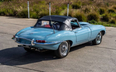 Jaguar-E-Type-Cabriolet-1968-25