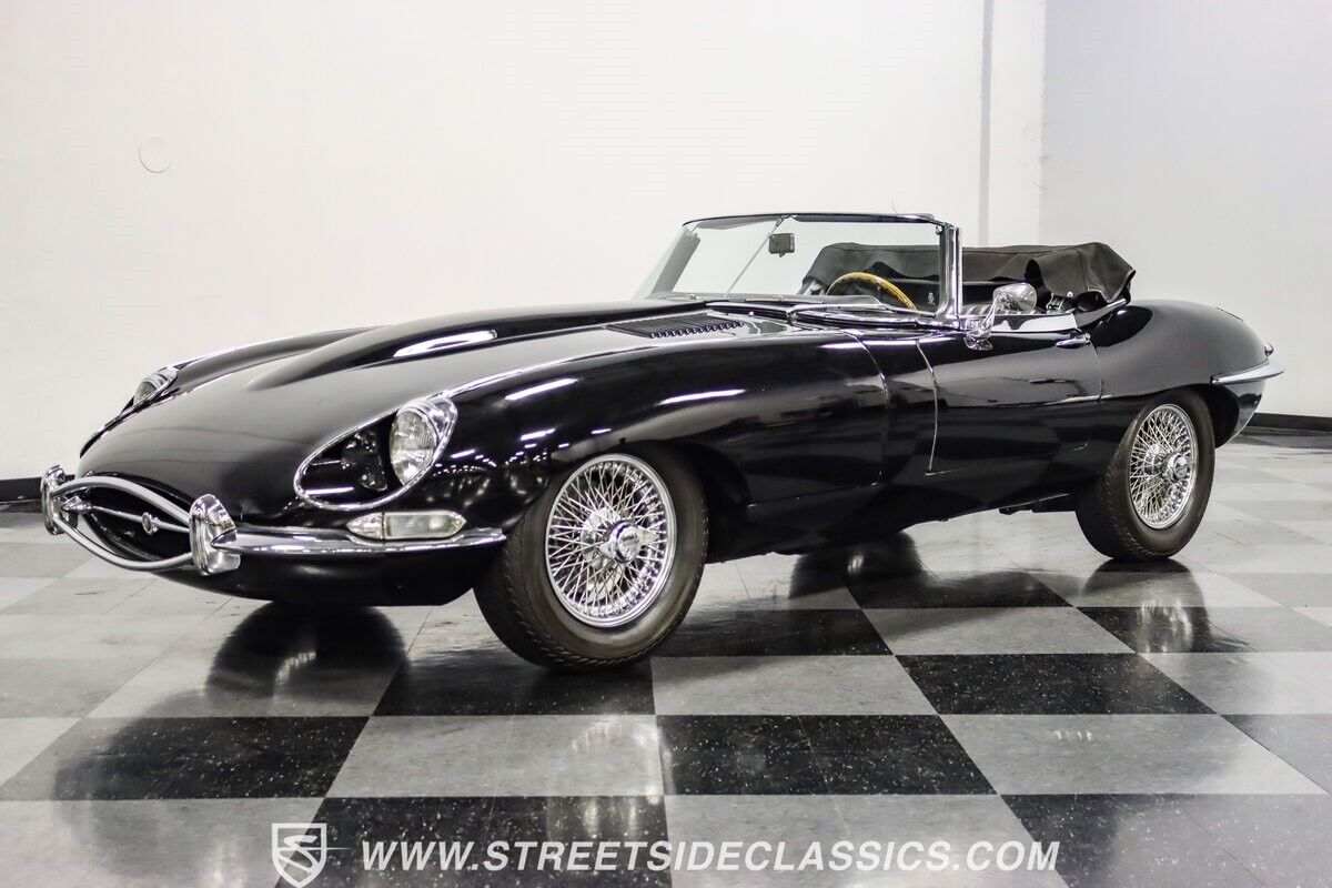 Jaguar-E-Type-Cabriolet-1968-5