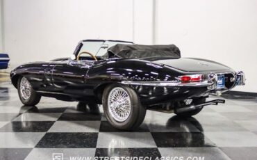 Jaguar-E-Type-Cabriolet-1968-7