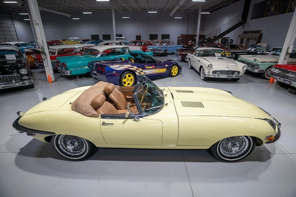 Jaguar-E-Type-Cabriolet-1969-7