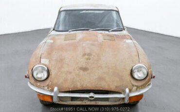 Jaguar-E-Type-Fixed-Head-Coupe-1970-1