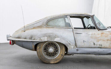 Jaguar-E-Type-Fixed-Head-Coupe-1970-7