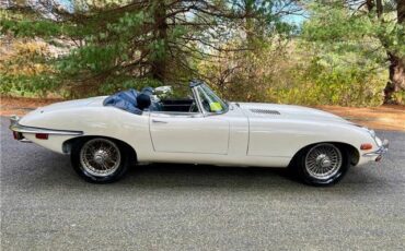 Jaguar-E-Type-Roadster-1971-14