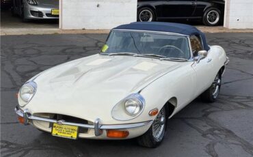 Jaguar-E-Type-Roadster-1971-19