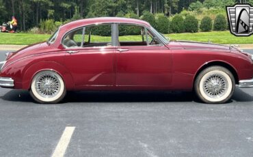 Jaguar-MK-II-1960-5