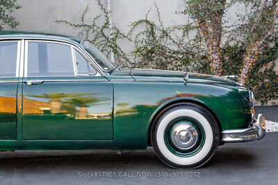 Jaguar-Mark-II-1963-9