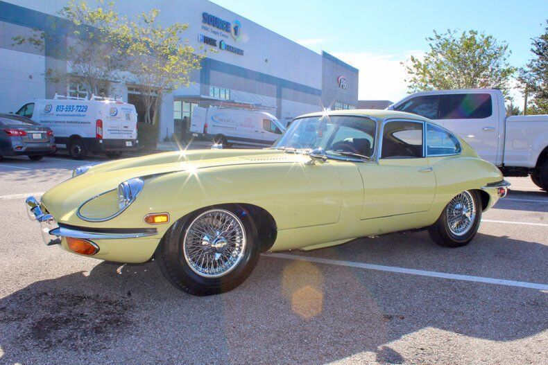 Jaguar-S-2-XKE-4.2-fixed-head-coupe-1970-7