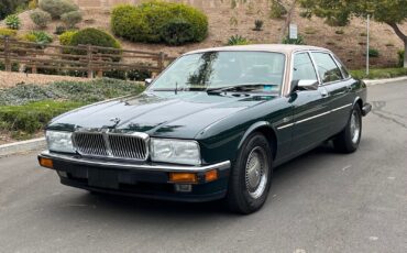 Jaguar-XJ-1993-2