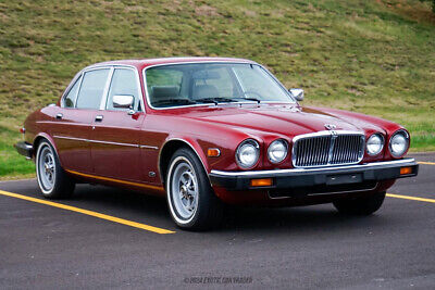 Jaguar-XJ-Berline-1987-11