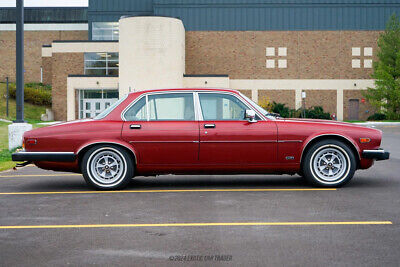 Jaguar-XJ-Berline-1987-8