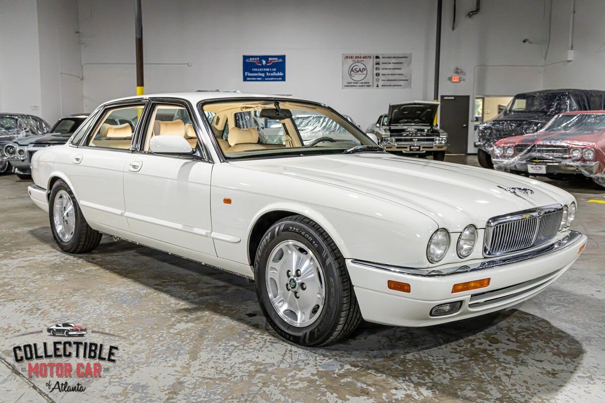 Jaguar-XJ6-1995-9