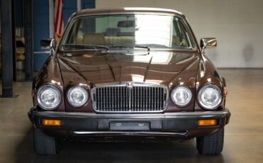 Jaguar-XJ6-Berline-1986-12