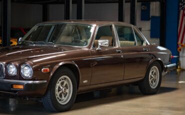 Jaguar-XJ6-Berline-1986-8