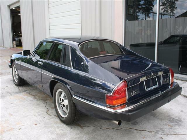 Jaguar-XJS-Coupe-1988-5