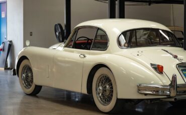 Jaguar-XK-150-1959-21