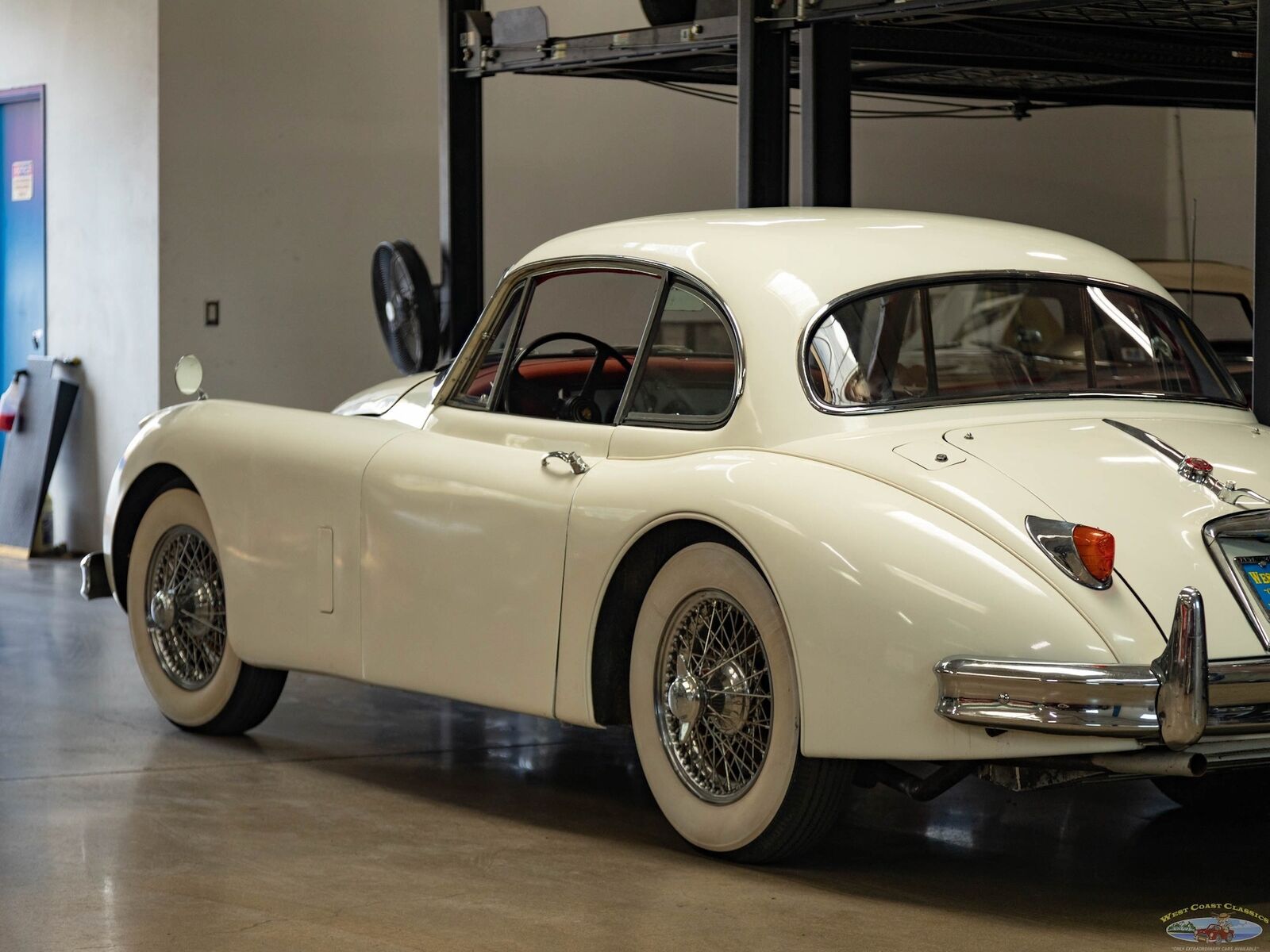 Jaguar-XK-150-1959-21