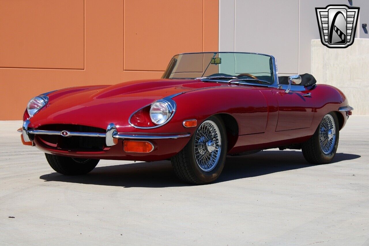 Jaguar-XK-1970-3