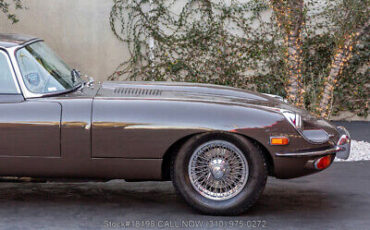 Jaguar-XK-1970-9