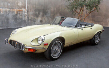 Jaguar-XK-1973-7